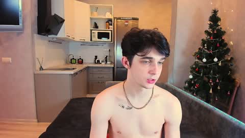 Aaron Bang online show from January 25, 8:42 am