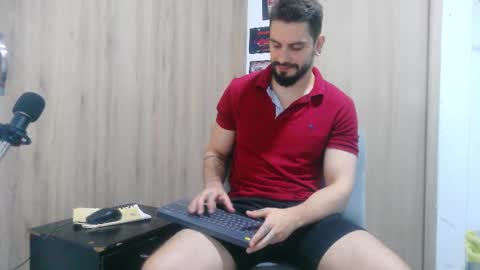 Aaron kwok online show from November 19, 12:43 am