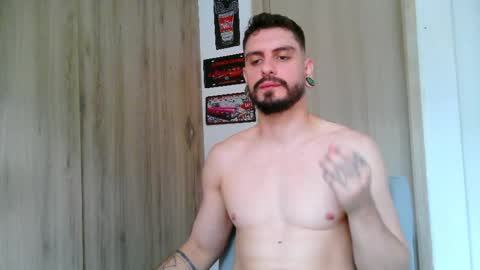 Aaron kwok online show from March 22, 10:13 pm