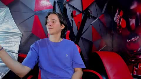 Snapshot of aaron_latinmen2 chatting on December 17, 8:48 pm Aaron online show from December 17, 8:48 pm