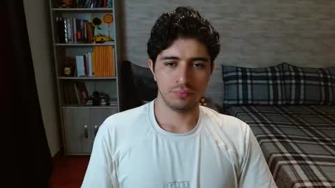 Aaron online show from February 24, 9:35 pm