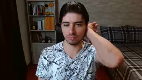 Aaron online show from March 27, 7:57 pm