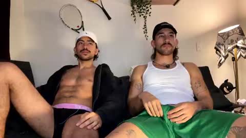 aaron_wheel online show from July 19, 11:52 pm
