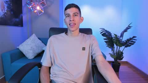 Aaron online show from March 7, 8:50 pm