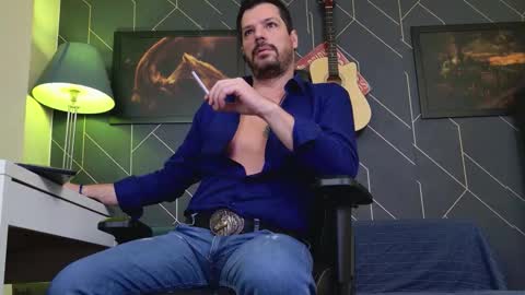 Aaron online show from January 13, 3:12 am