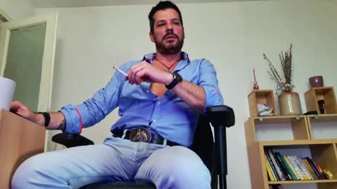 Aaron online show from April 17, 4:10 pm