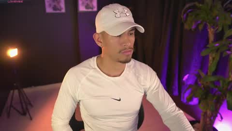 AARON  online show from April 22, 12:57 am