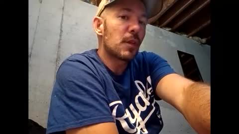 Snapshot of aaronshere888888 chatting on September 17, 4:14 am aaronshere888888 online show from September 17, 4:14 am