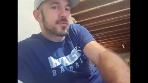 Snapshot of aaronshere888888 chatting on September 25, 5:05 pm aaronshere888888 online show from September 25, 5:05 pm