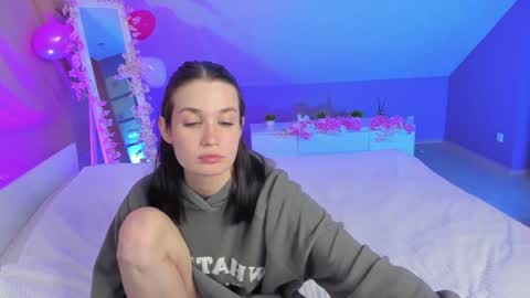 Snapshot of aataraxx chatting on December 28, 2:32 pm Fiona and Harry online show from December 28, 2:32 pm