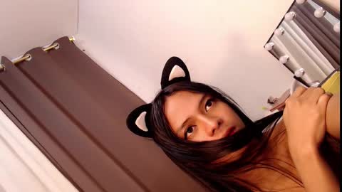 Snapshot of aaysia chatting on February 25, 9:09 am AYISHA online show from February 25, 9:09 am