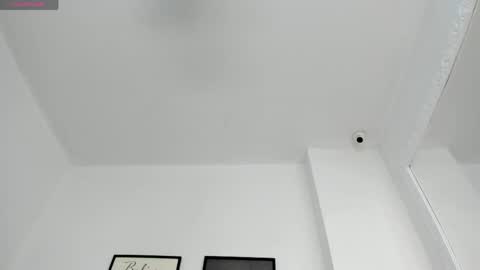 abbey_walker online show from March 31, 11:21 am