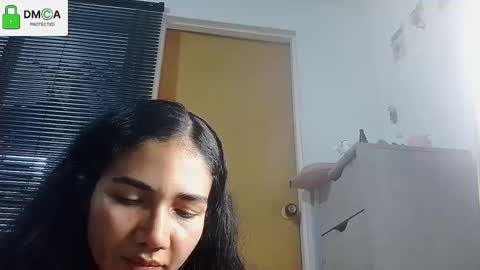 Snapshot of abbi_moon chatting on December 15, 5:42 pm Martina online show from December 15, 5:42 pm