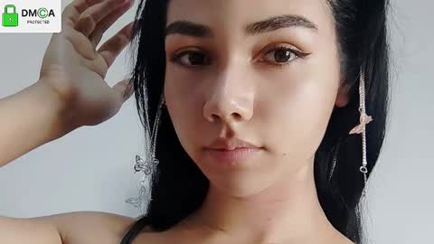 Snapshot of abbi_moon chatting on January 8, 9:21 am Martina online show from January 8, 9:21 am