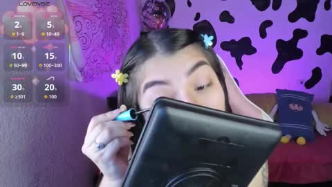 April online show from November 15, 10:59 pm