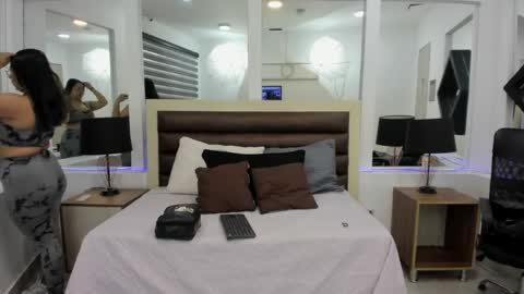 Abbie  online show from April 28, 11:37 am