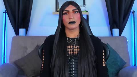 Abbigail Fuster  online show from May 28, 11:29 am
