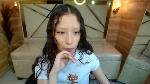 Snapshot of abby__r chatting on May 4, 12:34 pm Abby online show from May 4, 12:34 pm