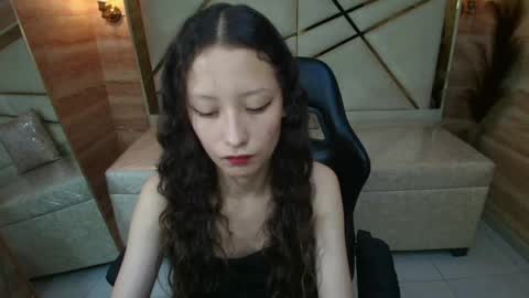Snapshot of abby__r chatting on May 12, 12:57 pm Abby online show from May 12, 12:57 pm