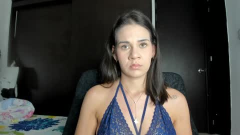 Snapshot of abby_connie chatting on May 29, 12:52 am Abby Connie online show from May 29, 12:52 am