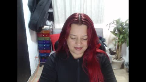 abby iloveit online show from December 6, 1:33 pm