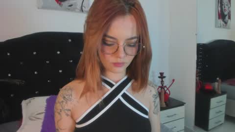 Snapshot of abby_jones2 chatting on June 24, 3:38 am abby jones online show from June 24, 3:38 am