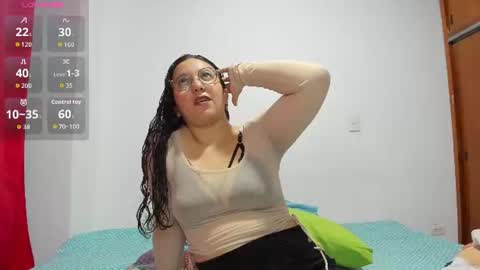 Snapshot of abby_moons chatting on July 15, 11:59 am abby_moons online show from July 15, 11:59 am
