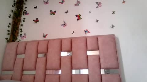 abby_moss_2 online show from July 4, 6:47 pm