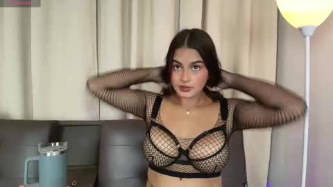 abby_raschell online show from September 16, 3:18 am