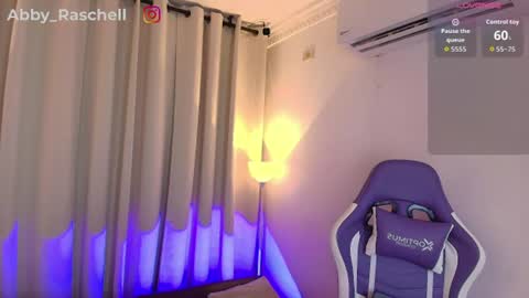 abby_raschell online show from June 11, 2:11 am