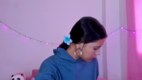 abby_rousee online show from October 6, 1:30 pm