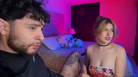 START TRANSMISSION ---- AM COLOMBIA TIME online show from October 12, 11:04 pm