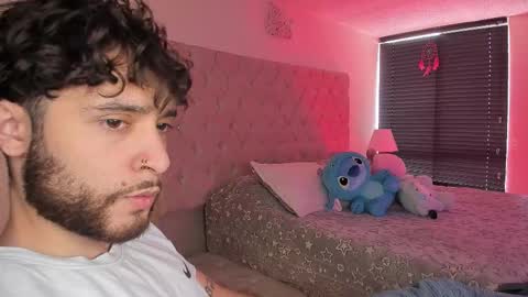 START TRANSMISSION ---- AM COLOMBIA TIME online show from October 21, 1:23 pm