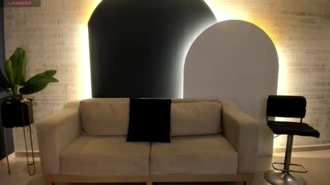 Abby Dalton  online show from February 14, 11:29 am