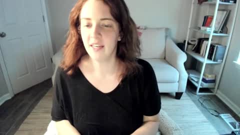 Snapshot of abbyjamesxo chatting on December 10, 8:38 pm Abby James online show from December 10, 8:38 pm