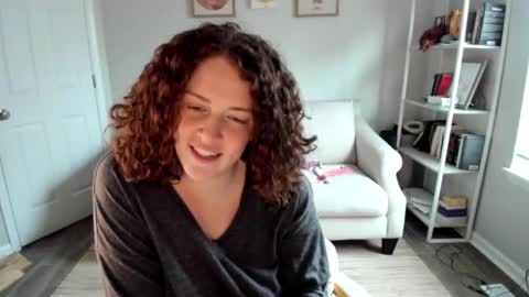 Snapshot of abbyjamesxo chatting on December 11, 7:46 pm Abby James online show from December 11, 7:46 pm