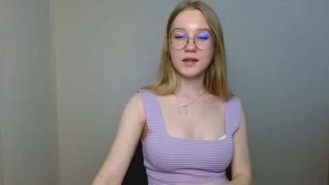 Abby Lovense is active online show from March 10, 3:50 pm
