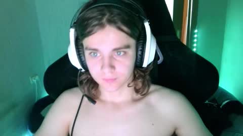 abbysal_blade online show from November 10, 7:29 am