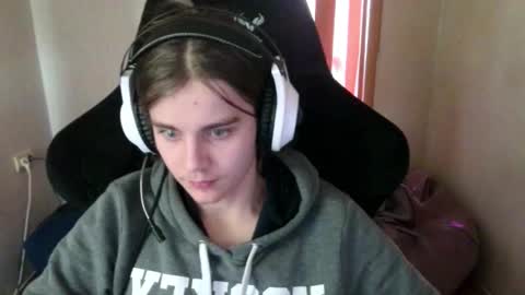 abbysal_blade online show from November 30, 5:55 am