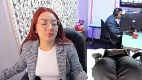 Snapshot of abbystones chatting on January 23, 2:50 pm Abby Stones online show from January 23, 2:50 pm