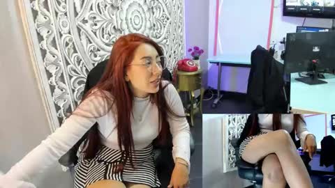 Snapshot of abbystones chatting on January 24, 6:56 pm Abby Stones online show from January 24, 6:56 pm