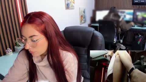 Snapshot of abbystones chatting on February 10, 2:48 pm Abby Stones online show from February 10, 2:48 pm