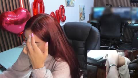 Snapshot of abbystones chatting on February 15, 2:44 pm Abby Stones online show from February 15, 2:44 pm