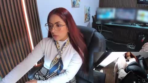 Snapshot of abbystones chatting on February 26, 2:36 pm Abby Stones online show from February 26, 2:36 pm