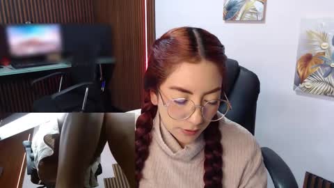 Snapshot of abbystones chatting on March 7, 3:18 pm Abby Stones online show from March 7, 3:18 pm