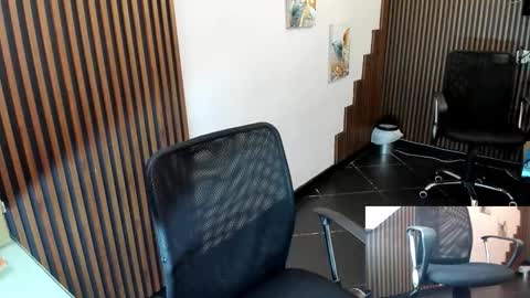 Snapshot of abbystones chatting on September 16, 10:27 am Abby Stones online show from September 16, 10:27 am