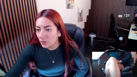 Snapshot of abbystones chatting on September 21, 12:56 am Abby Stones online show from September 21, 12:56 am