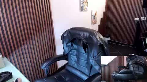 Snapshot of abbystones chatting on October 10, 10:25 am Abby Stones online show from October 10, 10:25 am