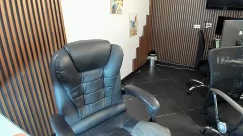 Snapshot of abbystones chatting on October 22, 10:26 am Abby Stones online show from October 22, 10:26 am