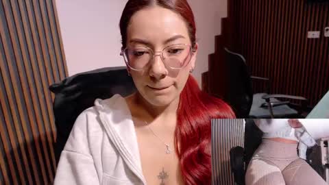 Abby Stones online show from April 24, 1:24 pm